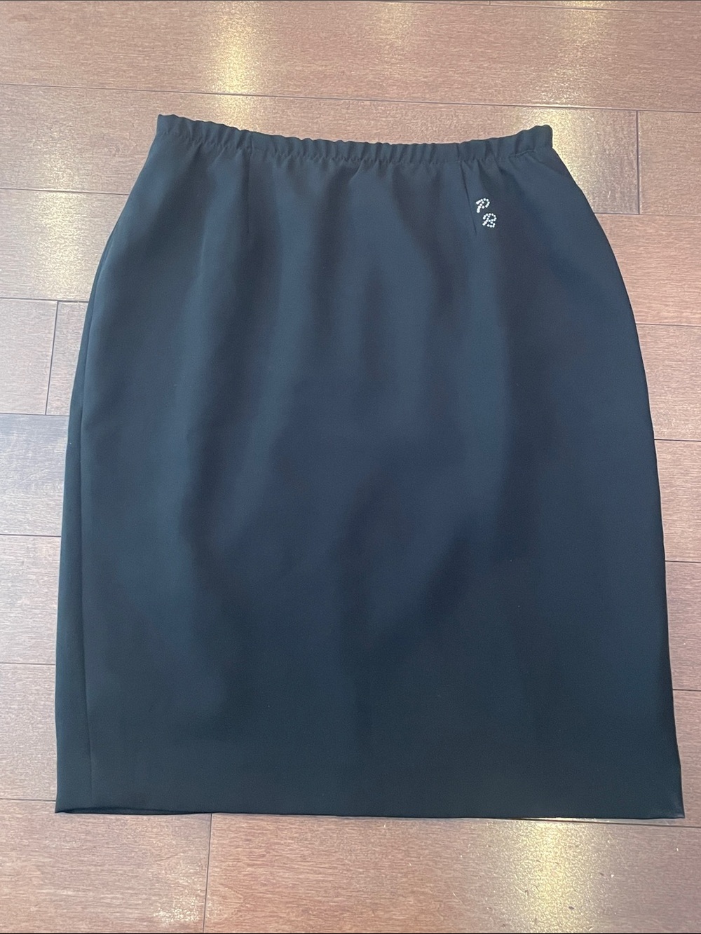 Classic Black Pencil Skirt - Sleek Office Staple